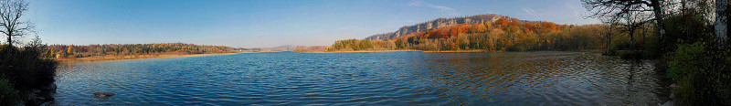 Lac d'Ilay en automne
